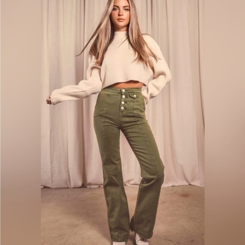 BLANK NYC army green pocket and button fly wide leg denim pants NWT size 30
